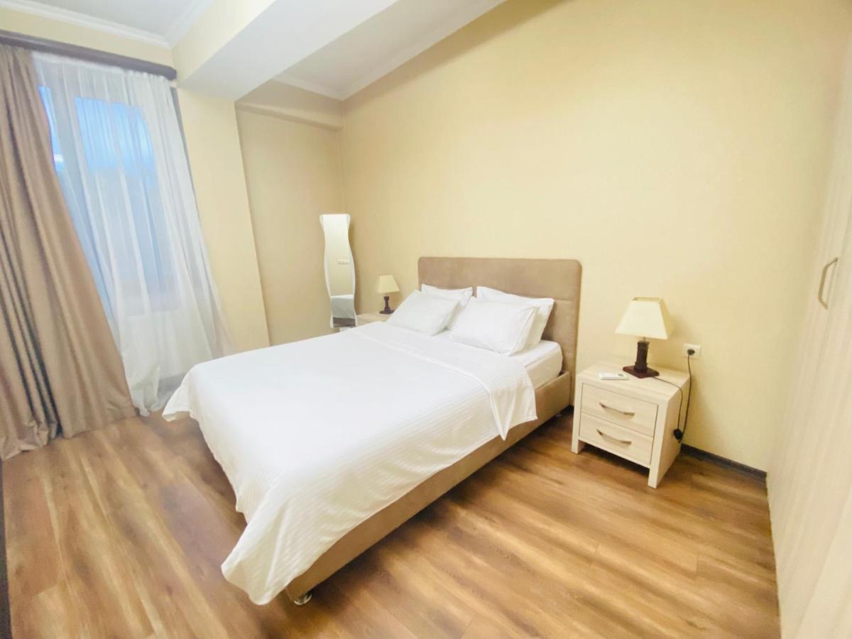 Mg Apartments In Tbilisi Bagian luar foto