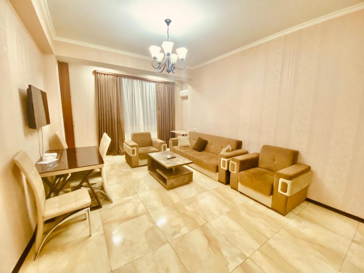 Mg Apartments In Tbilisi Bagian luar foto