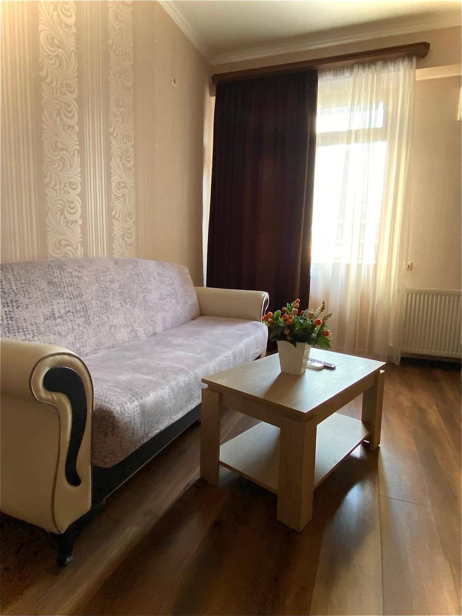 Mg Apartments In Tbilisi Bagian luar foto
