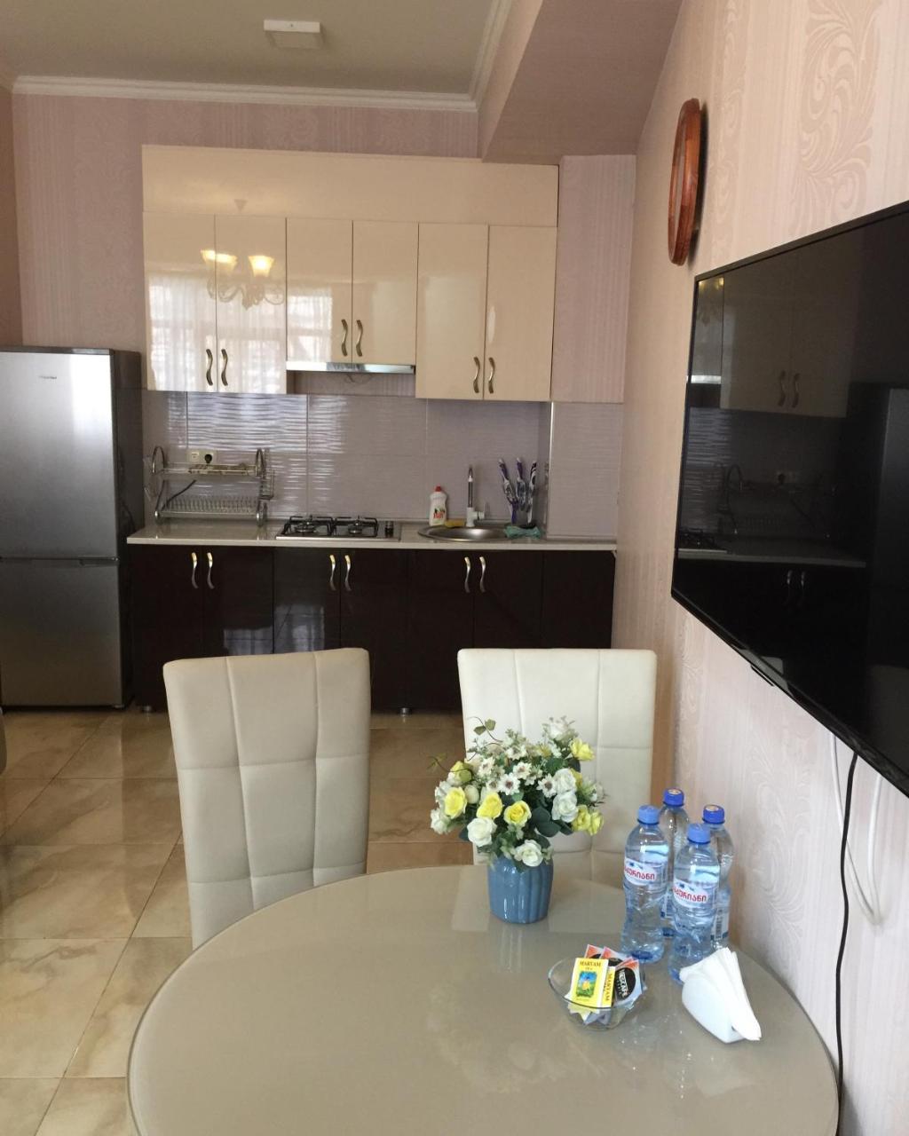 Mg Apartments In Tbilisi Bagian luar foto