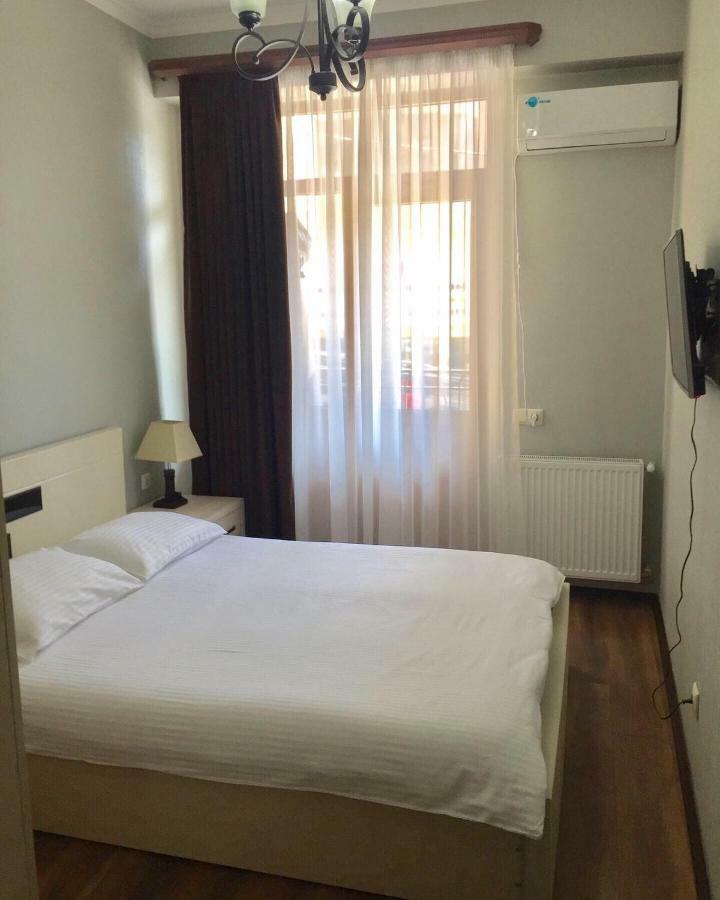 Mg Apartments In Tbilisi Bagian luar foto